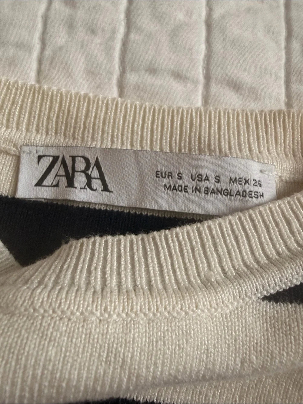 Zara Women’s Striped Black and White/Cream Cropped Tank Top size XS